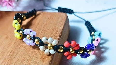 How to Make Macrame Bracelet Square Knot with Seed Beads🩷| Macrame Bracelet Tutorial for Beginners