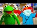 DOCTOR ELMO FIXES KERMIT THE FROG'S EYE! (Finally)