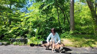 Die schönsten Tage sind die, an denen ich Zeit zu Hause mit meinem Hund und meiner Katze verbringe.