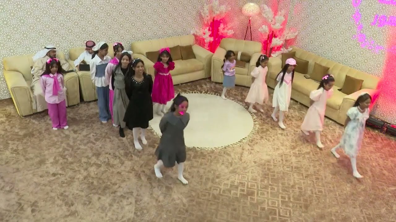 استعراض نشيد حبي لمملكتي من حلقة بيت الزهور 1446