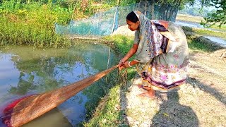 Cast Net Fishing Beautiful Village Woman Catching Fish With A Cast Net Village Extra (Part - 40)