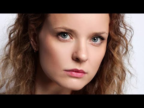 ТО,ЧТО ОНА ПЕРЕЖИЛА-ВРАГУ НЕ ПОЖЕЛАЕШЬ...ОНА ПОТЕРЯЛА САМОЕ ДОРОГОЕ В ЖИЗНИ,НО ЕЙ ПОМОГУТ...
