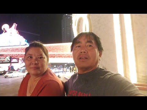 Video: Coj ncig ua noj ua haus ntawm Cosmopolitan Resort Las Vegas
