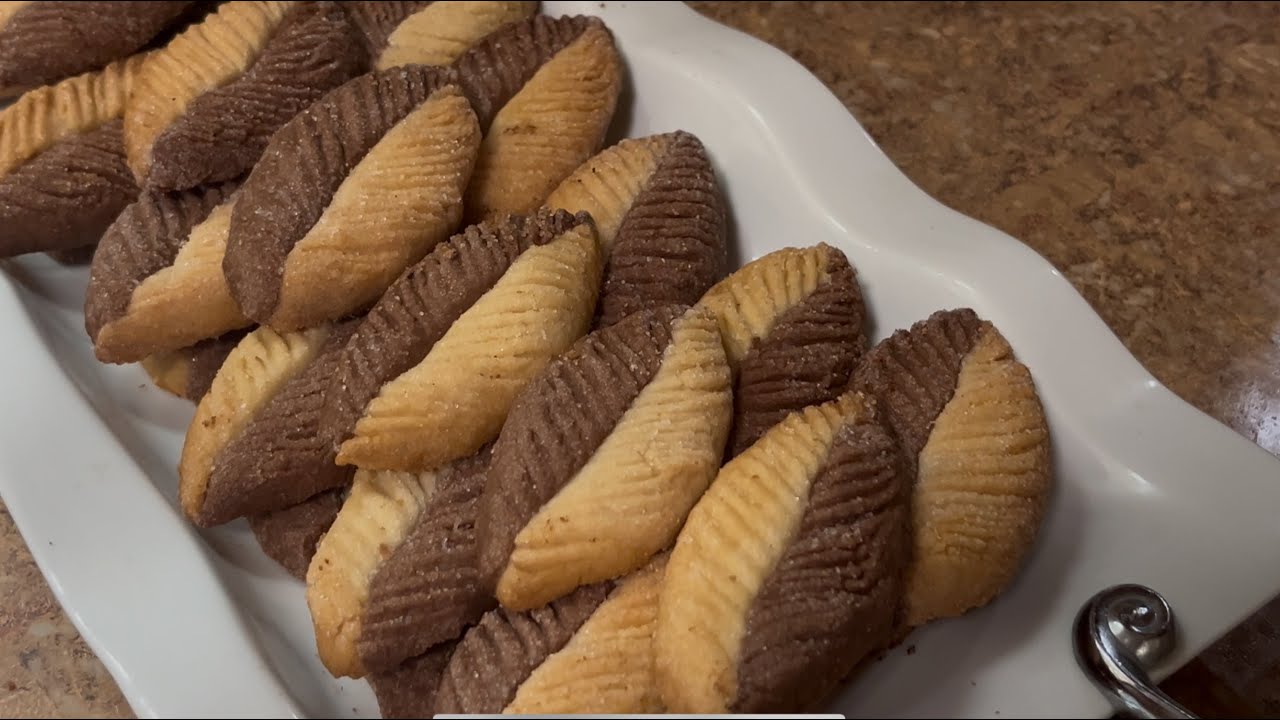 بسكويت ورقة الشجرة بسكويت مقرمش وهش وخفيف في نفس الوقت