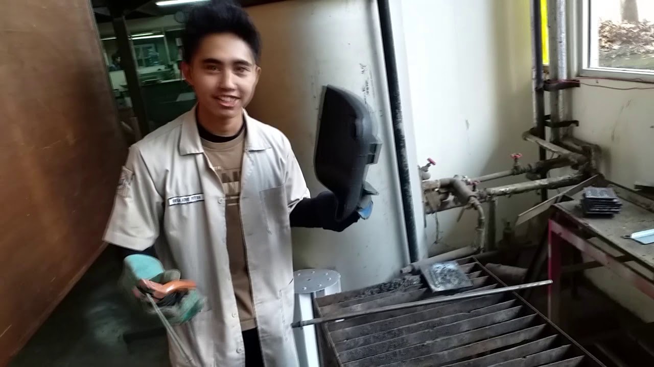 Pembuatan Turbin Angin Sederhana Teknik Konversi Energi Polban Youtube