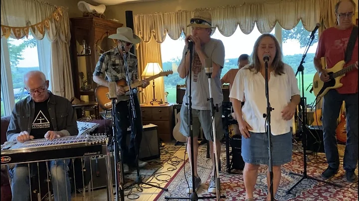 The Beerbellies featuring Carol Spears - I Hear Yo...