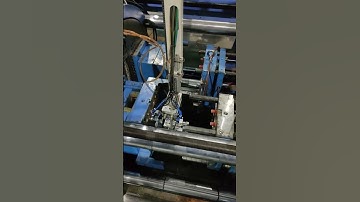 🎨 Two-Color Injection Molding in Action! 🤖✨