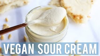 2-Minute Vegan Sour Cream Fablunch