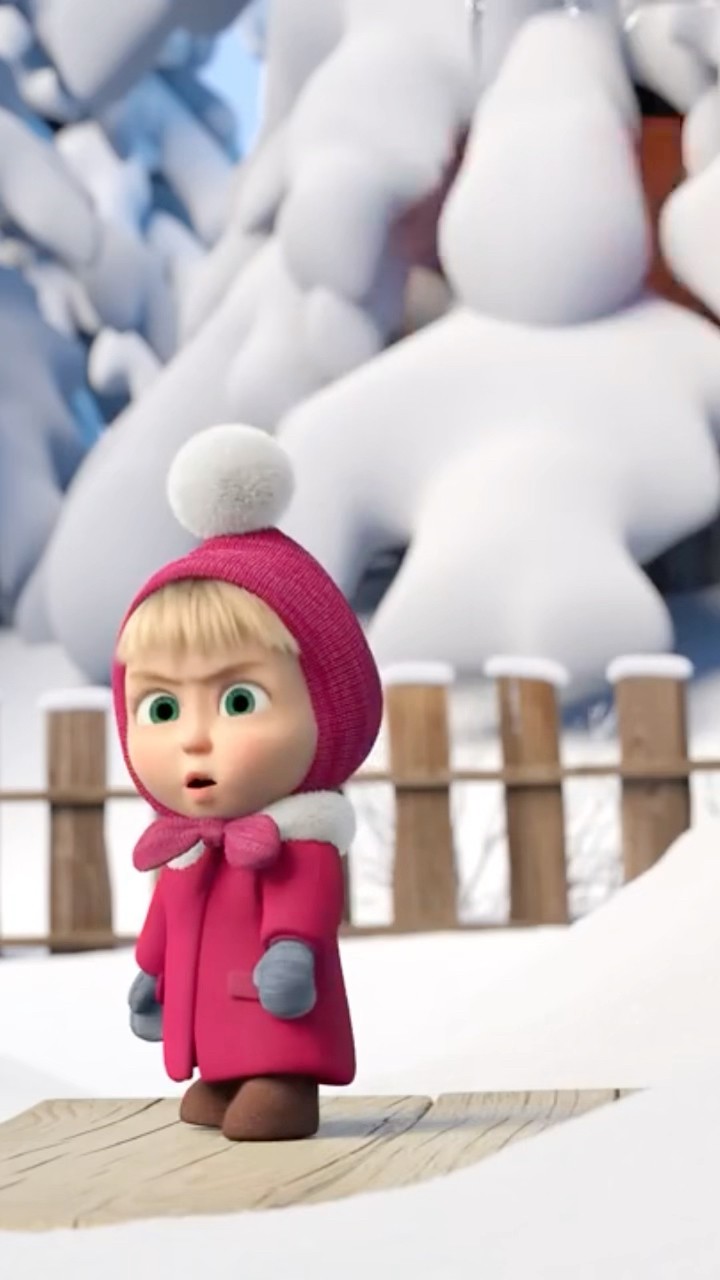 All parents on holidays be like…??‍♀️ #TheLegendOfthe12months #MashaAndTheBear #Shorts #kids