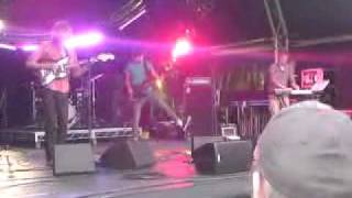 Tubelord - Go Old and He Awoke on a Bench in Abergavenny (2000 Trees Festival 2010)