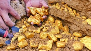 Gold Hunting! Amazing Finding up for Treasure on the Stone million years