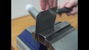 This Mechanic’s Car Repair Skills Are Next Level – No Shame, Just Perfection!