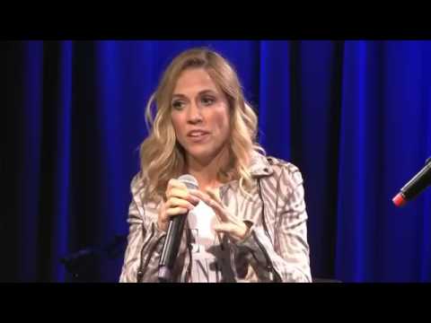 Sheryl Crow interviewed in Los Angeles (45 min. - 7 June 2017)