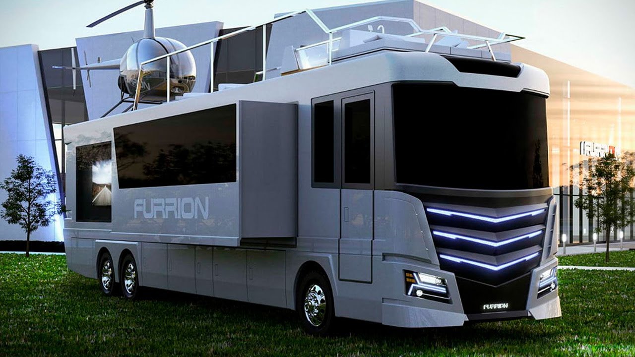 Дом на колесах с бассейном