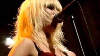 Watch Pretty Reckless Blender video