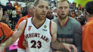 Eric Devendorf's post-game congratulations after Boeheim's Army win