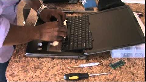 Memory upgrade on a Dell D520 laptop as fast as possible Tutorial