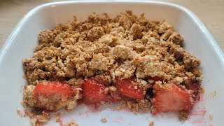 картинка: Клубничный крамбл для диабетиков.