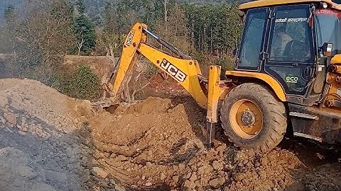 JCB 3DX WORKING PART:I WORKING MUDDY PLOTTING FIELD GROUND