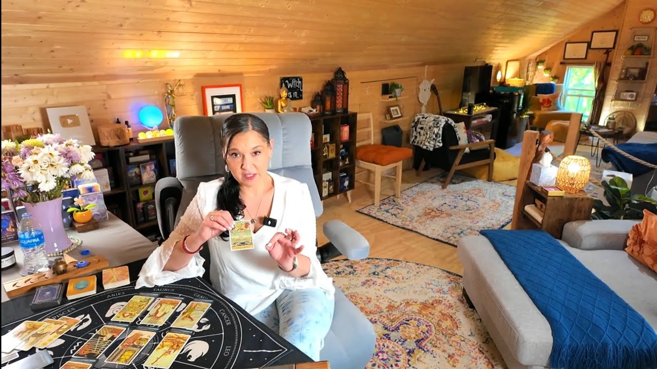 Scorpio ♏ Playing Chess For The Win ✨ May 2025