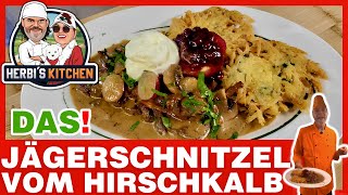Jägerschnitzel vom Hirschkalb: Rosa &amp; Zart mit Pilzsoße, Preiselbeeren &amp; Puffern | DAS Profirezept!