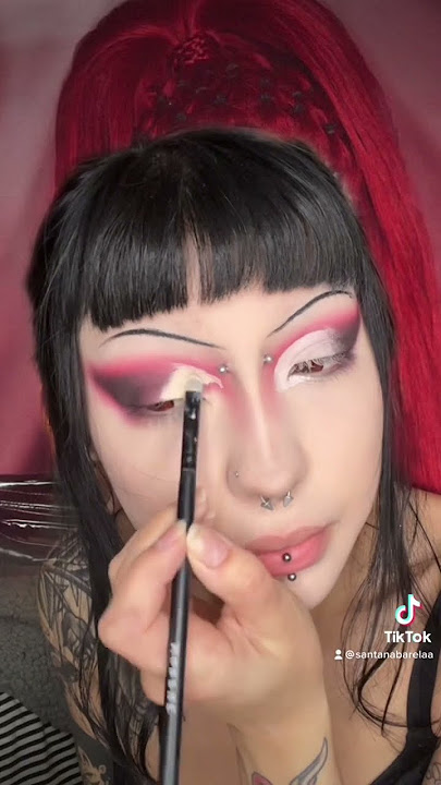 Martinyyy on X: Yoooo here's my last makeup look 🖤 #goth #gothgirl  #tradgoth #gothmakeup #ootd  / X