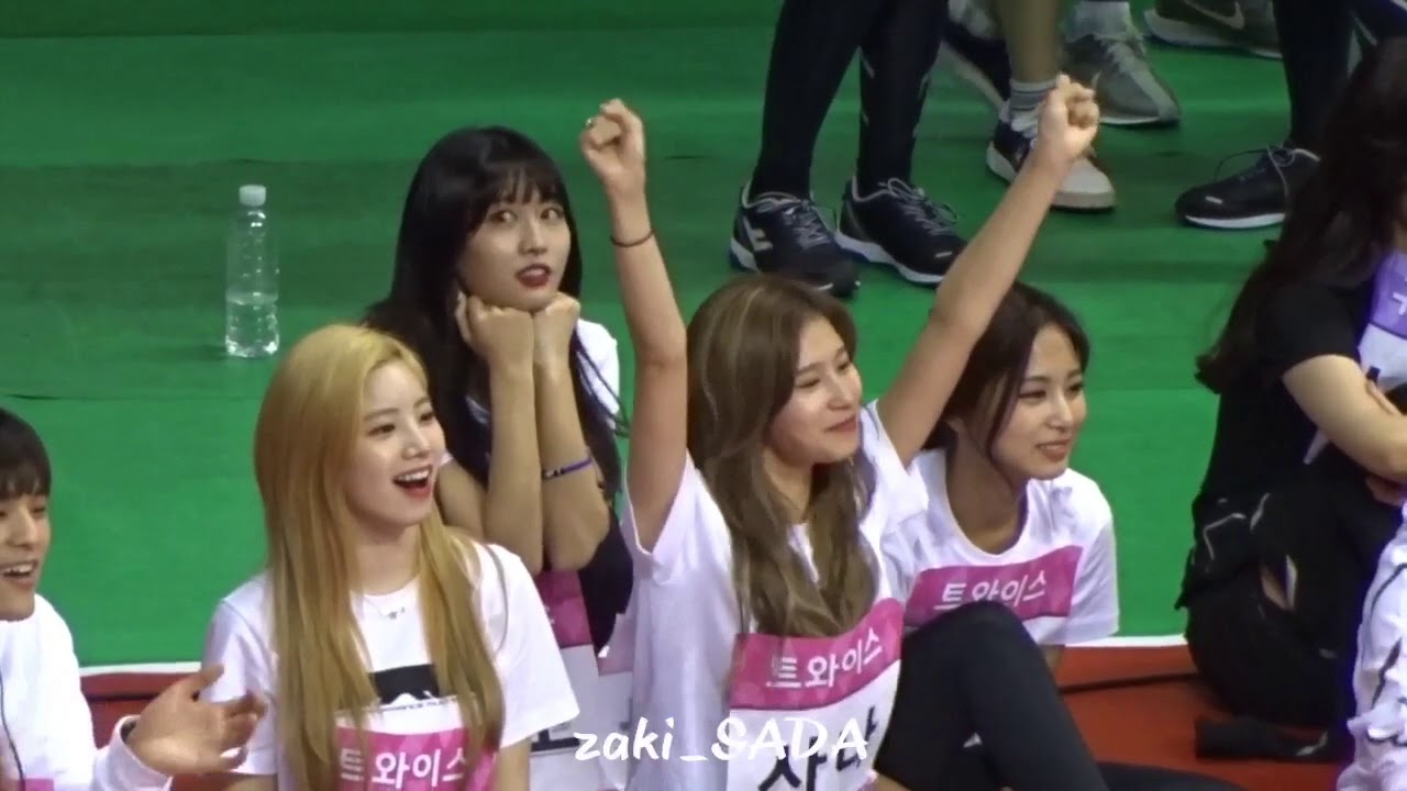 180820 SANA DAHYUN SO CUTE  #ISAC2018 #5