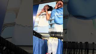 If you're looking for World Cup-themed clothing and accessories, you simply have to visit OLD NAVY!