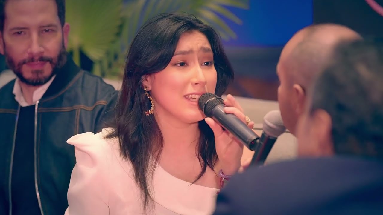 😛UNA PROBADITA DEL ESTRENO DE HOY CON MANUEL Y ANGELICA VARGAS 🎶