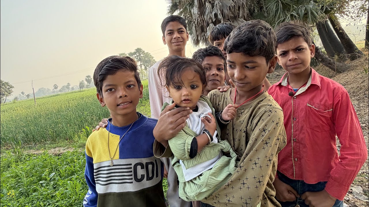 Mera team little kids 😊#youtube #vlog #dailyvlog #dailyvideo #villagelife 