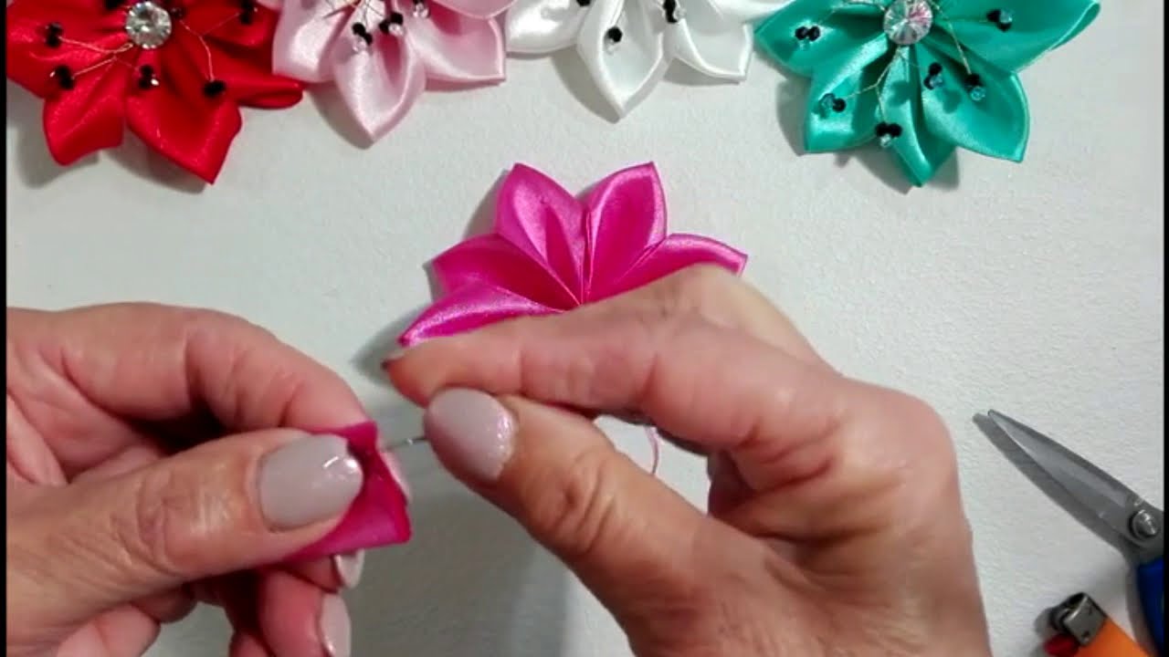 Tutorial come fare Fiori di raso per cerimonie By Rosa Callori
