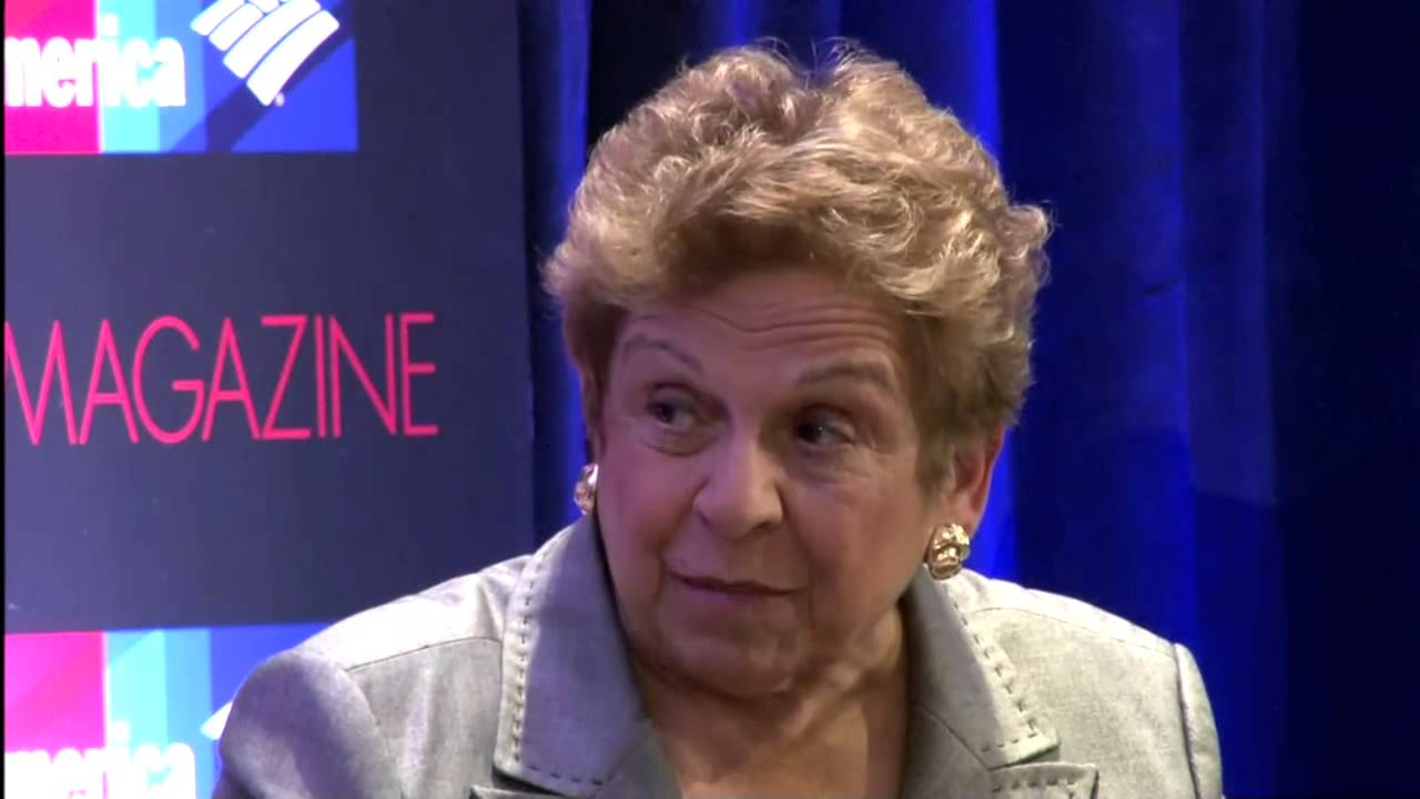 Donna Shalala: Obamacare rollout 'a debacle'
