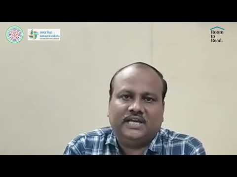 Yaseem Mohammad, Faculty, SCERT Hyderabad, encouraging children to discover the joy of reading.