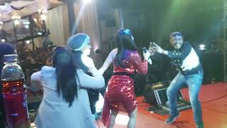 Tiktokan ala newmonata