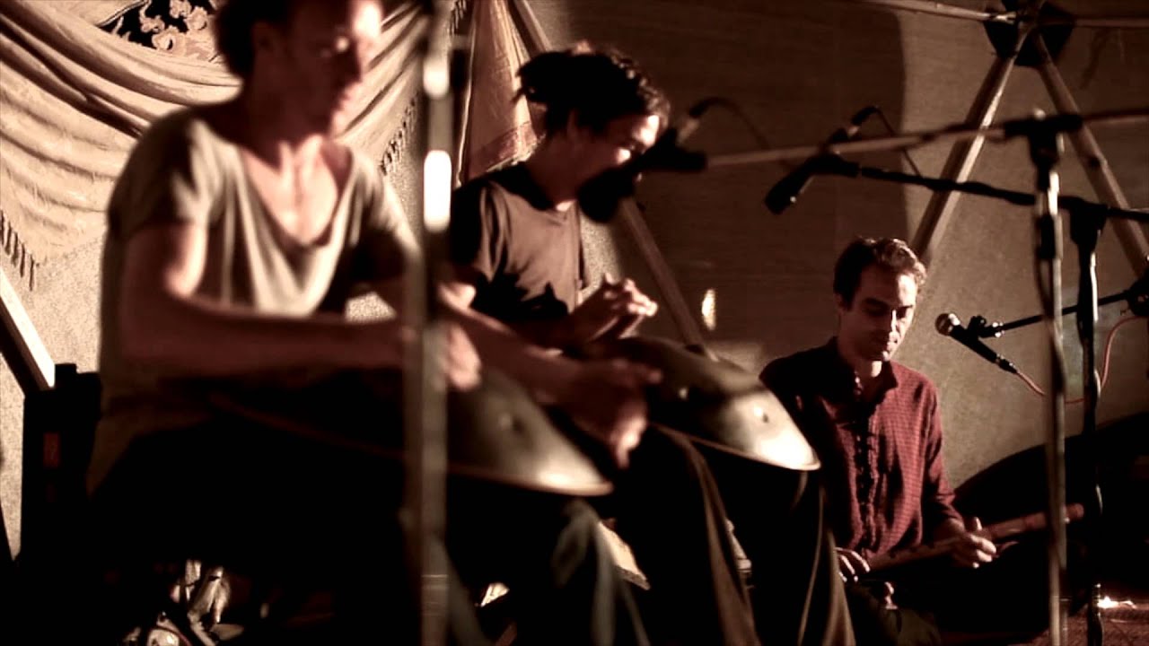 Hang Massive Live in Goa, India 2012 Part 1 ( HD )