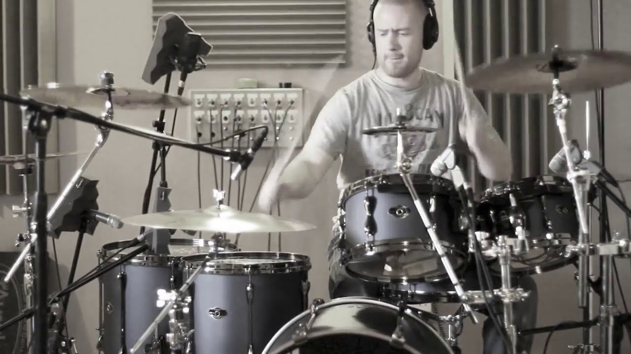 Boss Keloid - Winehorse (Studio Video HD)