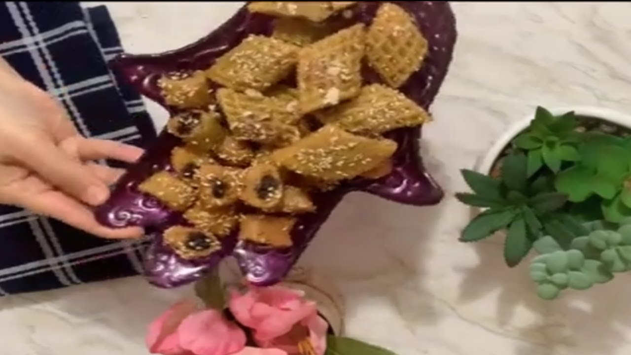 Tunisian Semolina and Dates cookies Recipe Step By Step 👌in English ( Makroud )