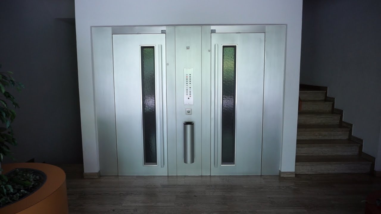 Amazing FIAM Ascensa bottom-drive traction elevators @ Via Campo Marzio 1, Lugano, Switzerland