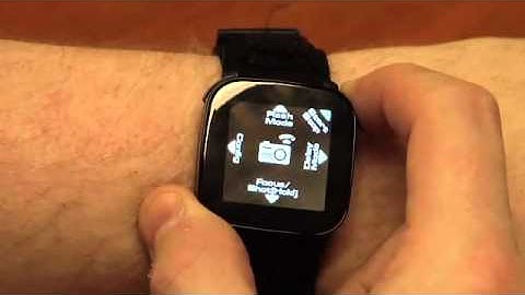 First Look at the Sony Ericsson LiveView