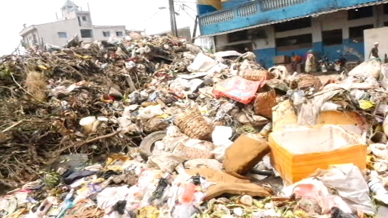 INSALUBRITÉ:  LA VILLE DE DOUALA ENCORE PLUS SALE- ÉQUINOXE TV