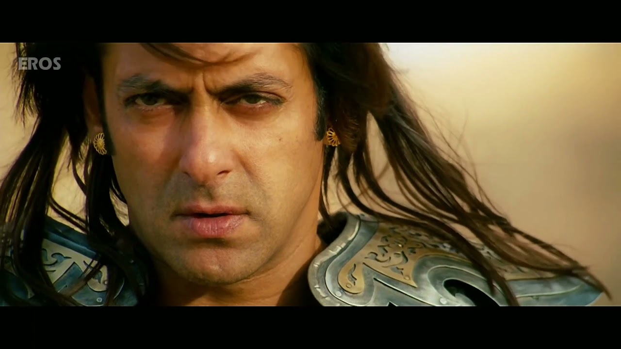 Veer, Salman Helps Zarine scene synced with Dj Megalax beats