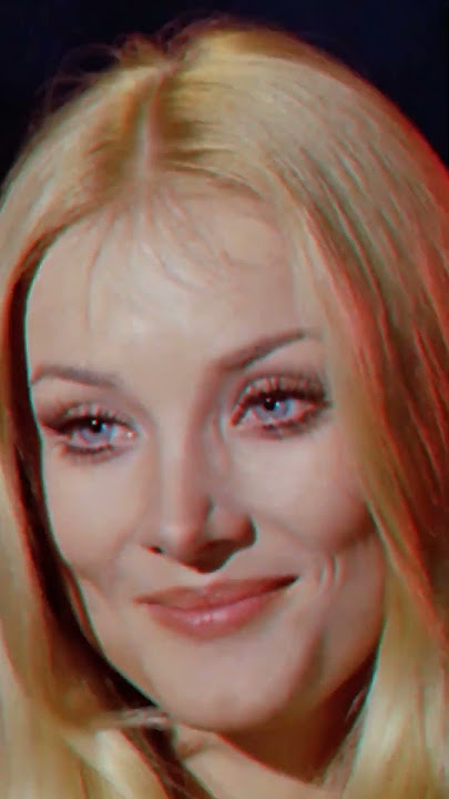 Barbara Bouchet na Milão Calibre 9 #shorts