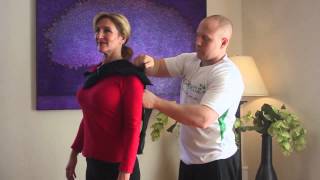 Frozenpeaz Hot and Cold Therapy T Shape Wrap for Shoulder Pain + Rotator Cuff Injuries HD screenshot 5