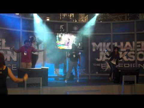 Sabin & Emlarr check out Michael Jackson: the Expe...