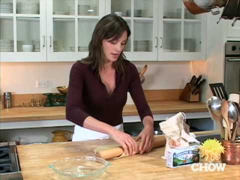 How to Make Pie Crust - CHOW How To