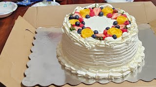 I made a fruit cake for my Mom birthday 🎂 ua lub cake no rau kuv niam.