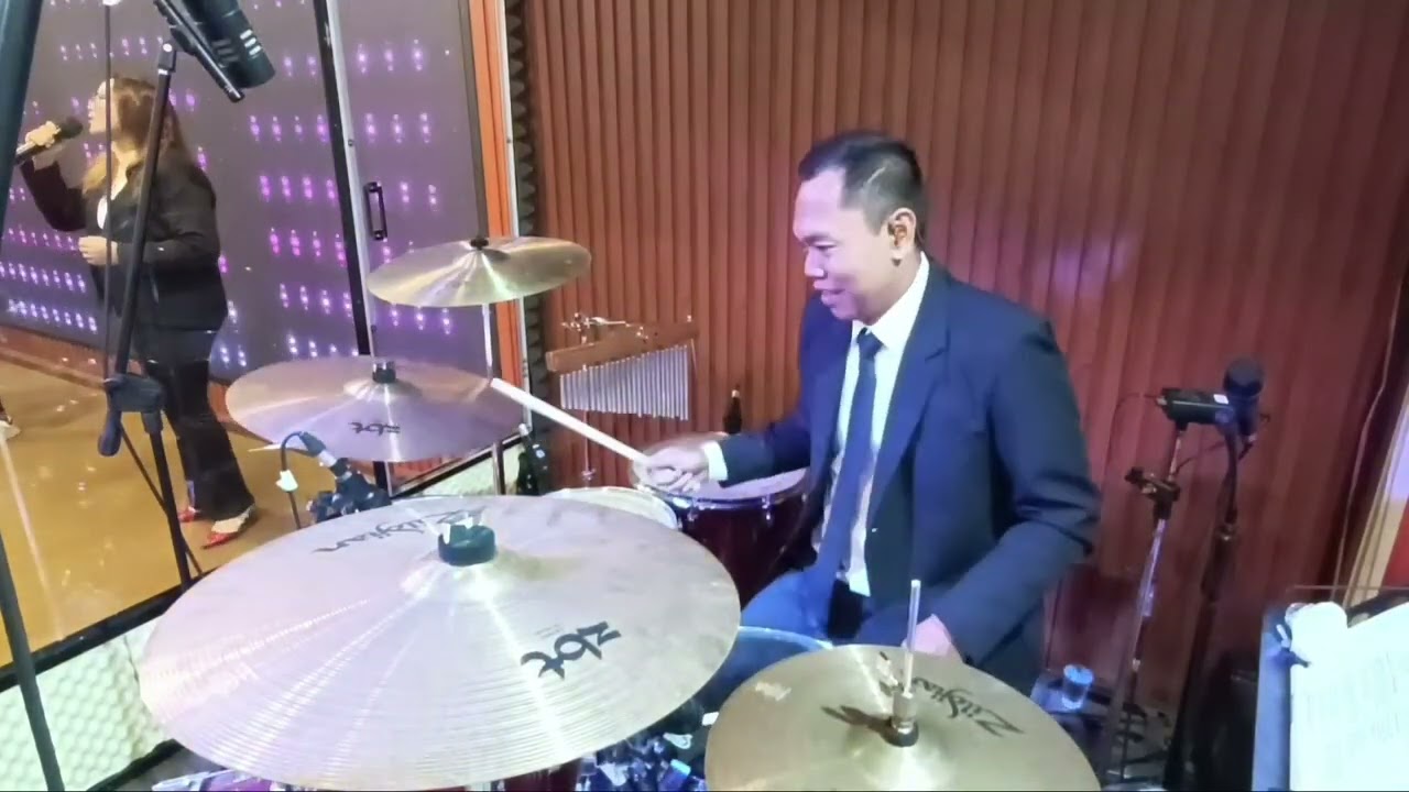 Cover/hatikupercaya/gbissingaraja