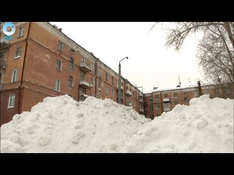 Городские власти начали проверку качества уборки снега с внутридворовых территорий