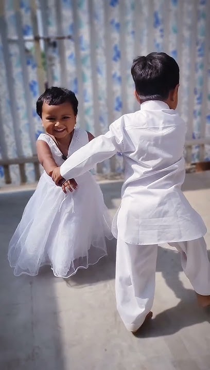 Itni Si Hasi Itni Si Khushi Lyrics Itni Si Hasi Itni Si Khushi #trending #animaldancesong #cute #song #