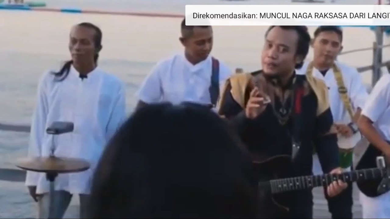 Kocak rhoma irama KW nyanyi bad liar!!
